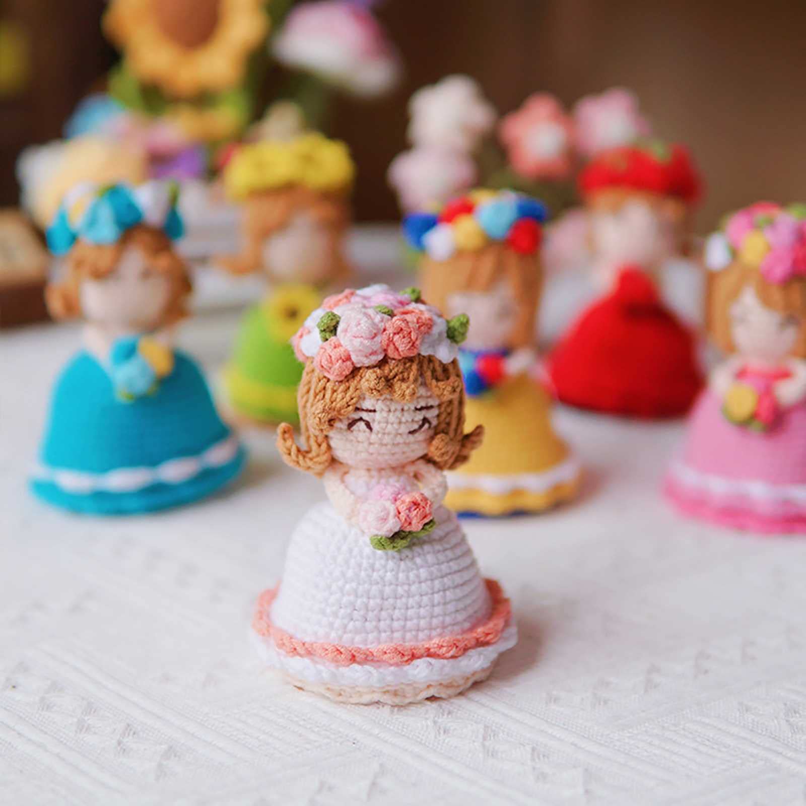 Amazon｜リバーシブルフラワーブーケと花嫁ぬいぐるみ、純粋に手作りの