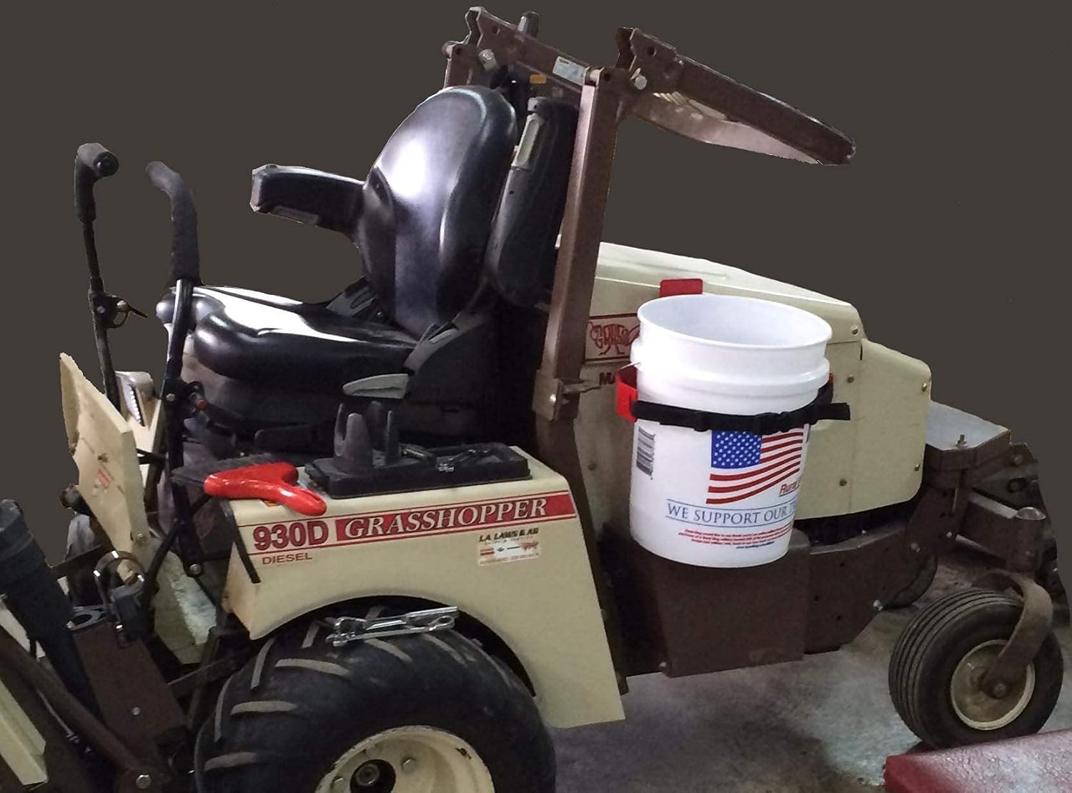 Jungle Jim’s Water Cooler Holder Rack for Truck or Trailer, Fits 5-Gallon Buckets and Coolers, Heavy-Duty 12 Gauge Steel Mount for Lawn & Landscape Crews (Holder Only, Cooler Not Included)