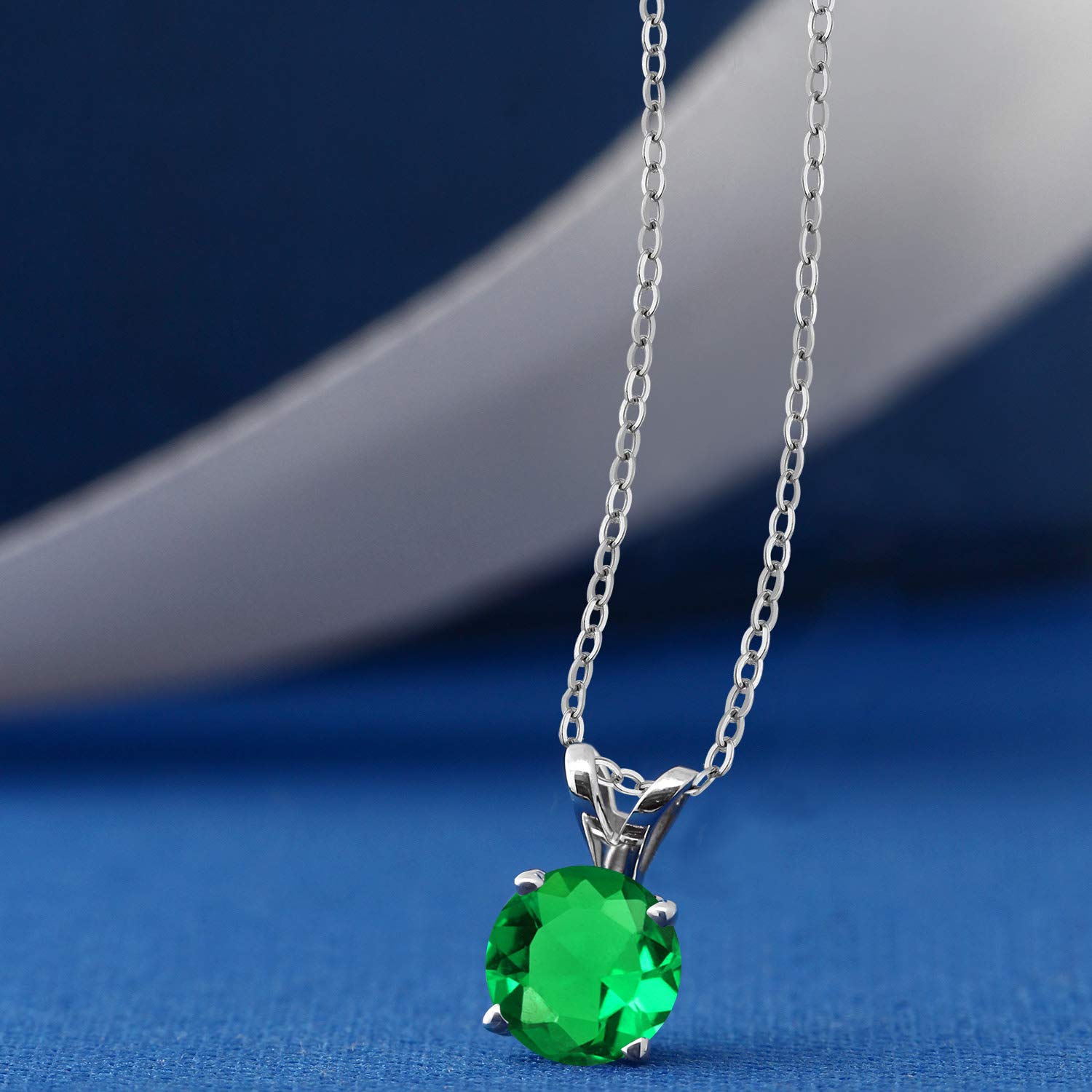 R*い様 Gem Stone King エメラルド　ペンダントネックレス Amazon.co.jp: Gem Stone King: エメラルド ネックレス