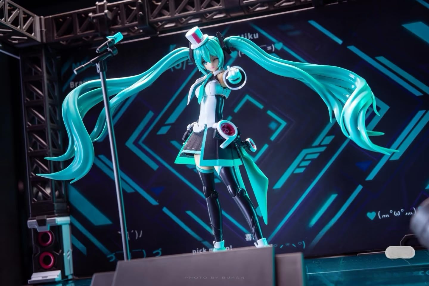 Amazon | セール 初音ミクシリーズ 未来へ歌 完全舞台セット LEDライト