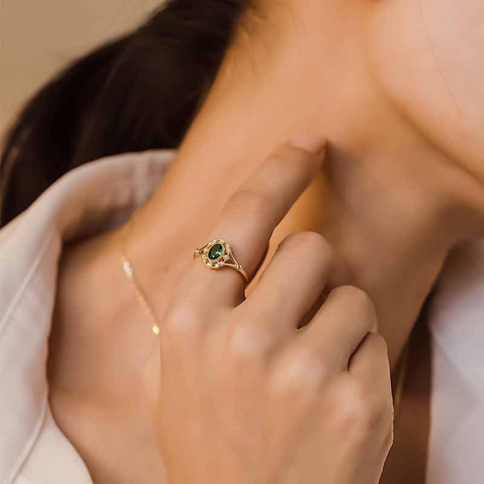 AMDXD 18K Gold Trauringe Echt Gold, Hohl Blumen Bandringe mit Tsavorite Grün Ovalschliff, Au 750 Diamant Eheringe Diamantring, Gr.47-65