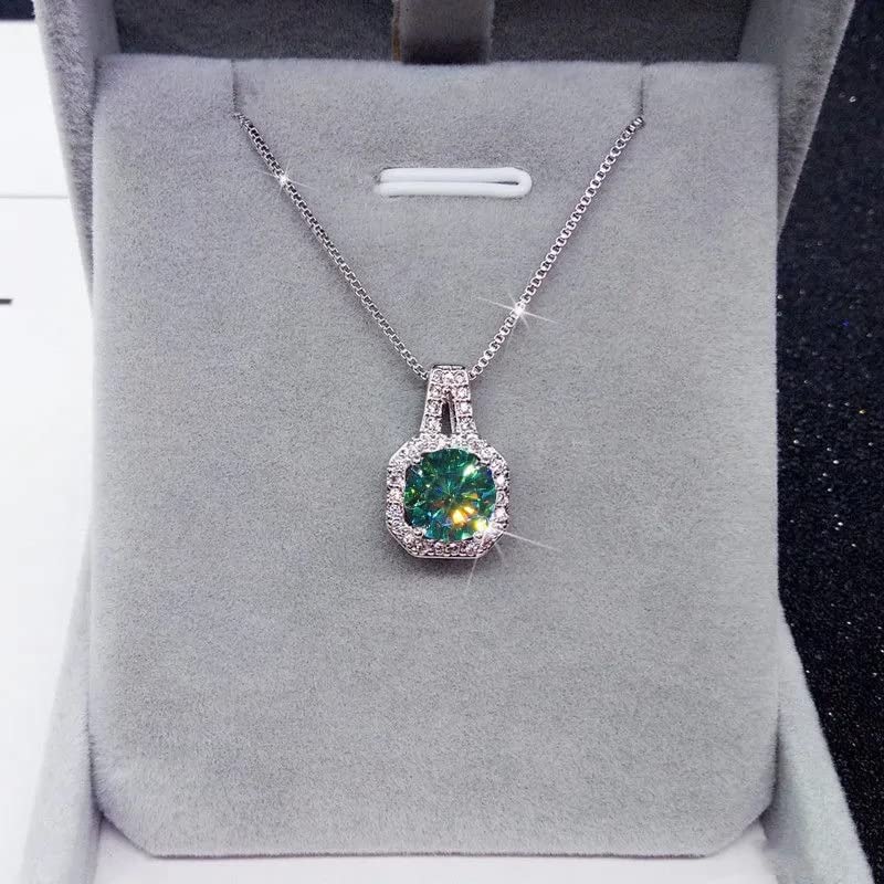 Collier Moissanite Verte Pendentif Argent pour Soirée Chic - 3