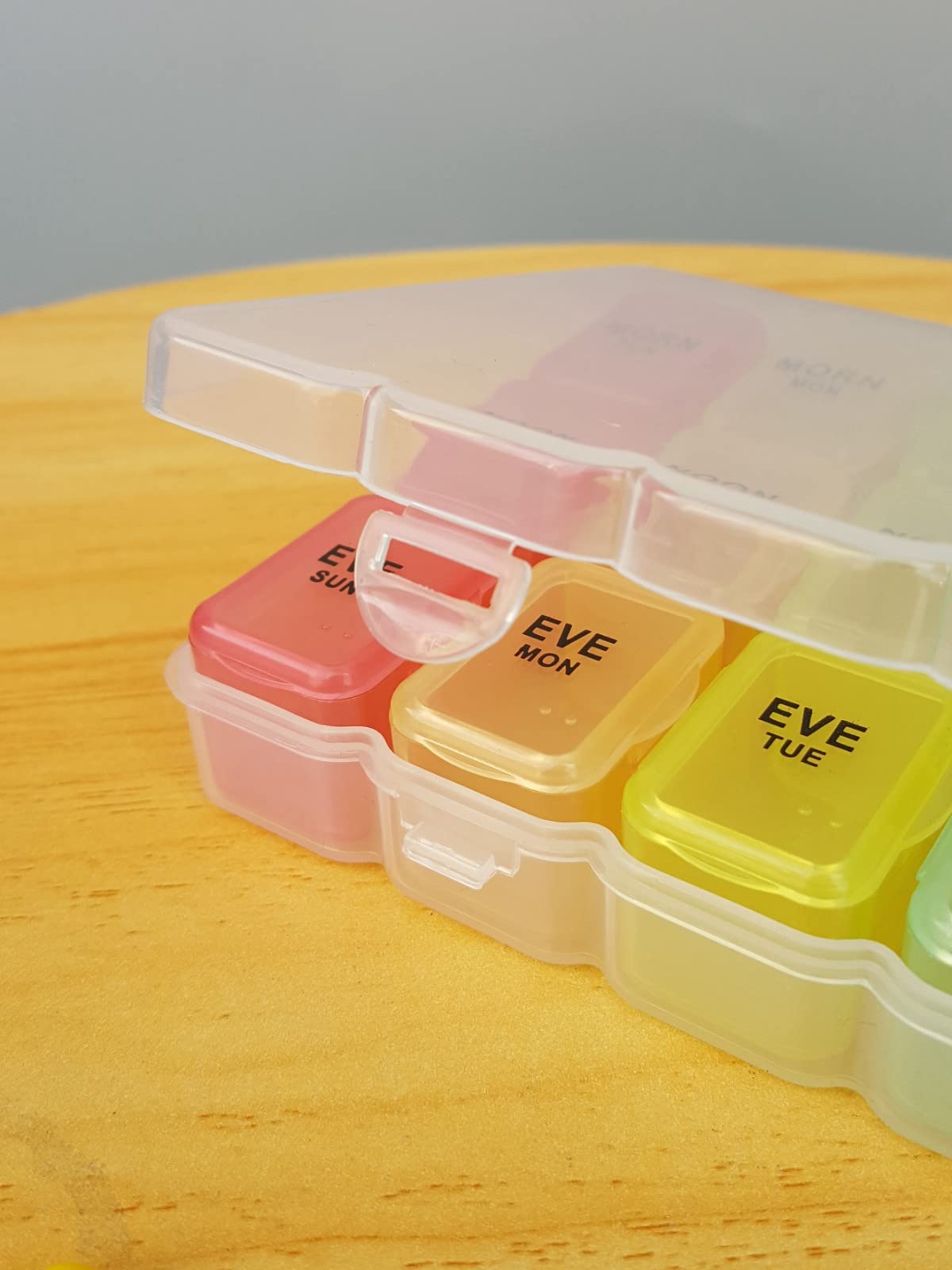 50 EWANTO Tablettenbox Pillendose Medikamentenbox 7 Tage 21 Fächer mehrfarbig 7 entnehmbare Tagesboxen pill box Tabletten Dose Tabletten Dispenser