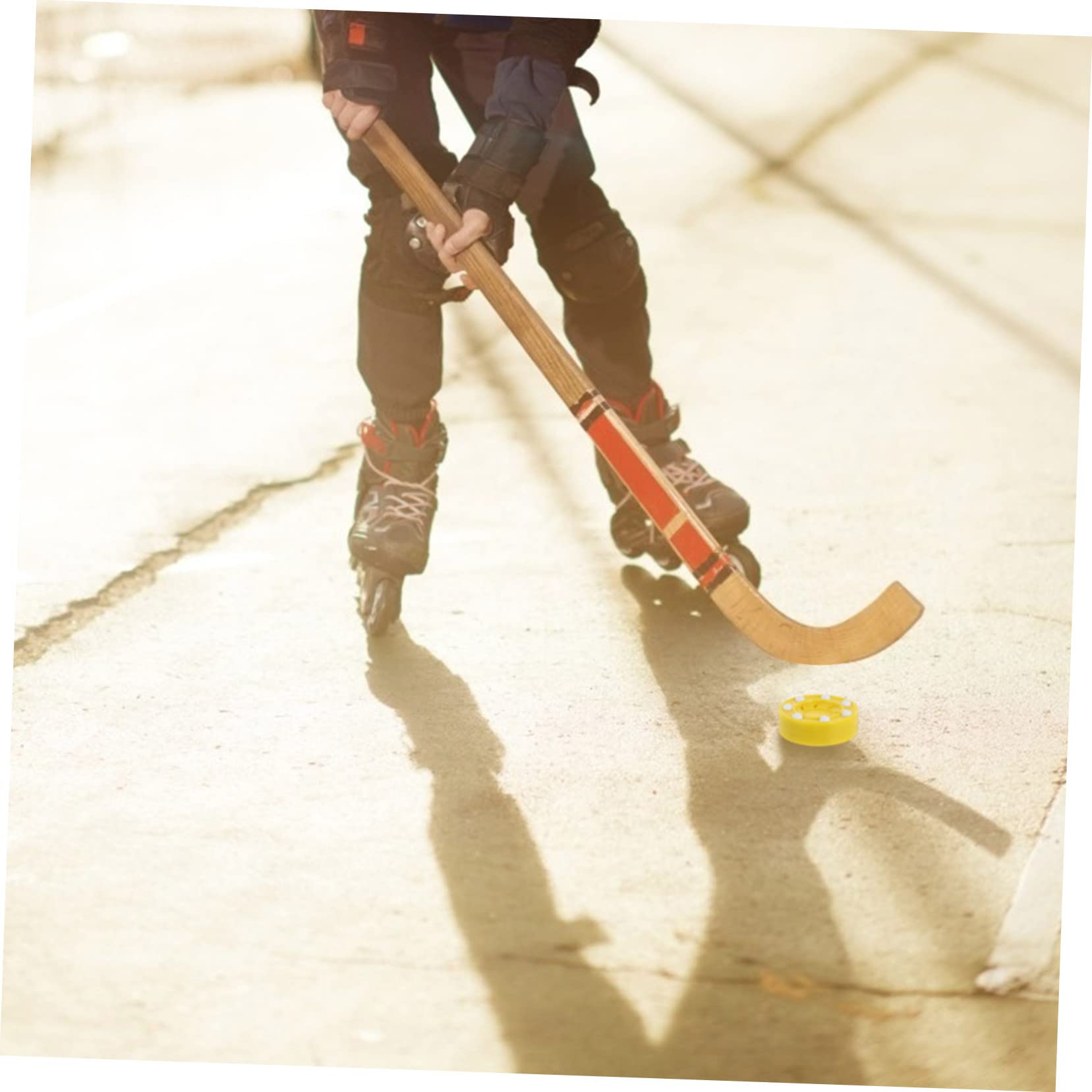 Parliky High Hardness Roller Hockey Puck Professional Hockey Balls Street Pucks Hockey for Training