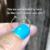 Vista 3 de Aretes de aro huggie pequeños y finos para mujer - Rellenos de oro de 14k o plata esterlina, aros pequeños, aretes de aro de oro ligeros