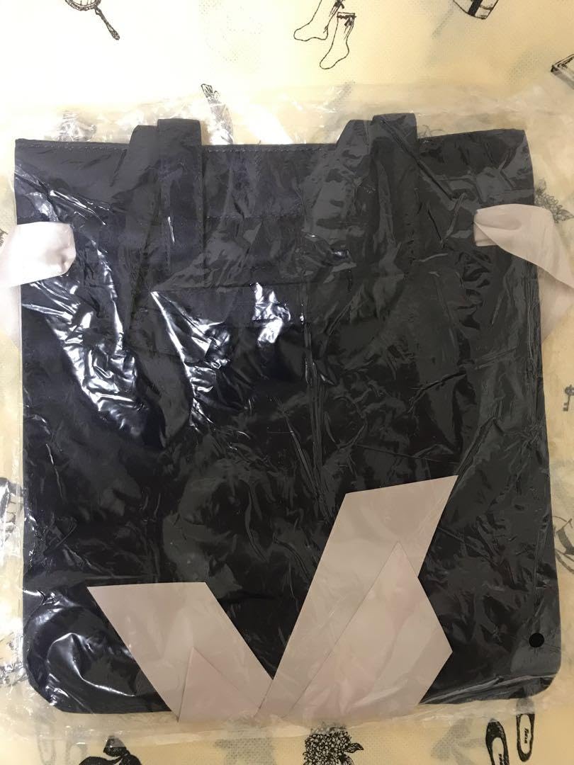 メゾンドフルール ネモフィラ刺繍ミニダブルリボントート　グレイッシュブルー Maison de FLEUR（メゾンドフルール）の「ネモフィラ刺繍ミニ