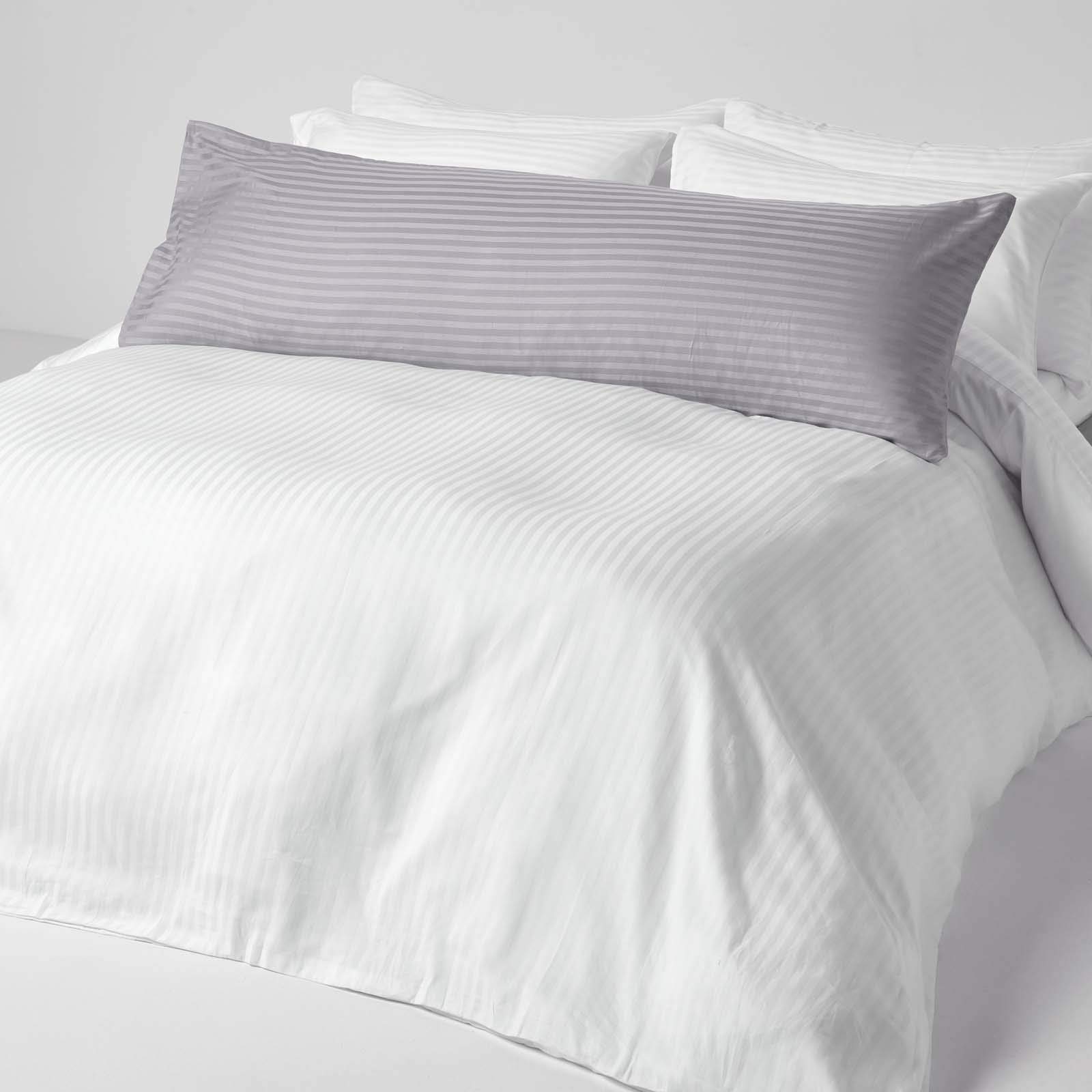 Federa Per Cuscino Lungo Homescapes – Cotone Egiziano 200 TC (400 Fili), Blu Navy, 48x136 Cm