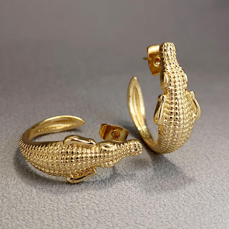 Exaggerated Gold Alligator Pendant Earrings Charm Amphibian Reptile Crocodile Earrings Fine Jewelry for Women Charm Animal Pendant Earrings Punk Statement Stud Earrings Jewelry （Gold）4