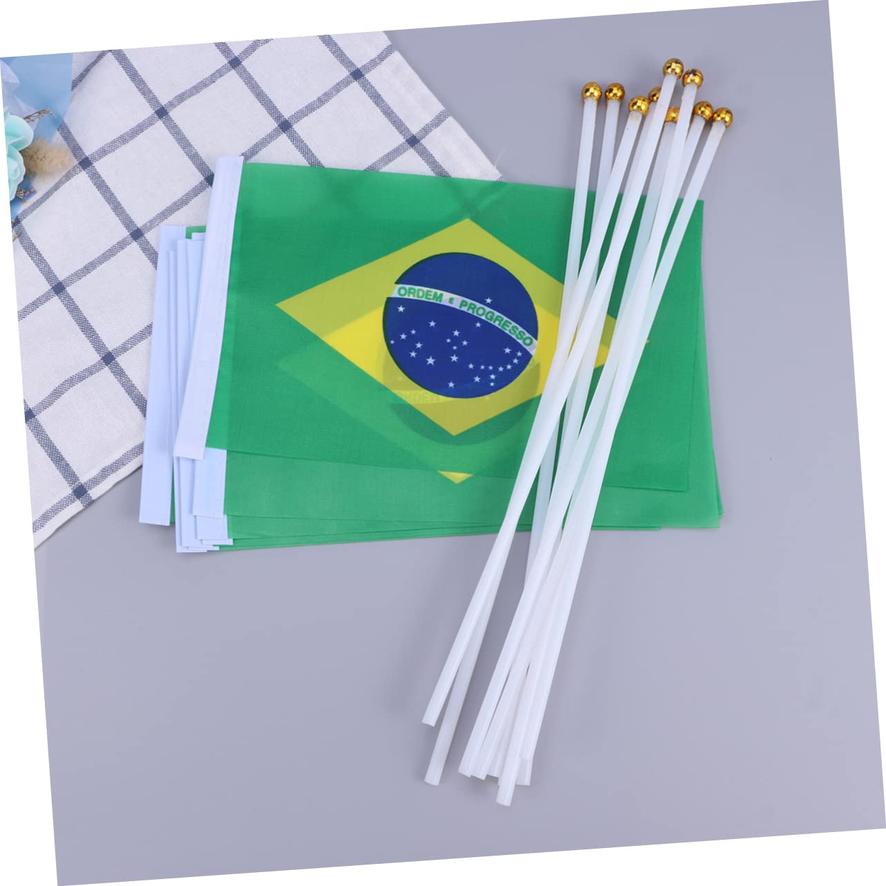 Drapeaux En Papier Brésil - Lot De Drapeaux 12x24 Cm, Fabrication Allemagne | Décoration Fête