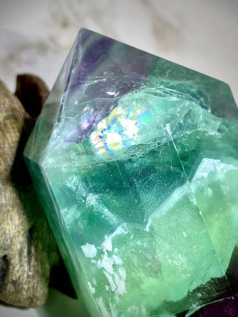 エンジェルフェザー　万華鏡　フローライト　マルチカラー　蛍石　きのこ　原石 エンジェルフェザー 万華鏡 フローライト マルチカラー 蛍石 きのこ 原石