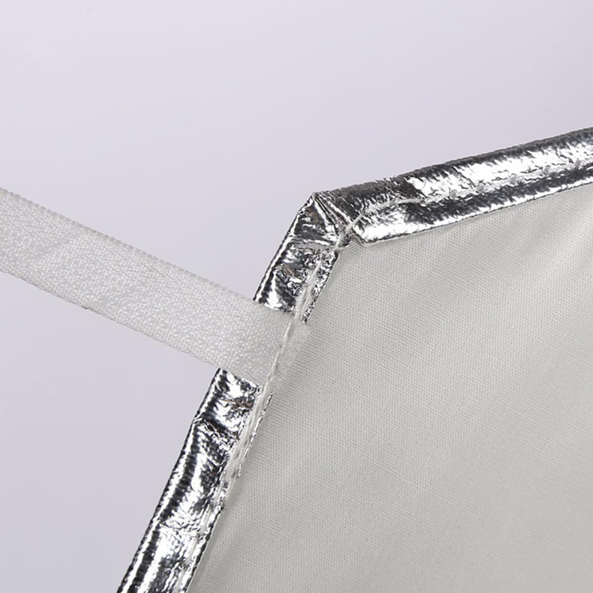 Feuerfeste Aluminiumfolien Schürze mit Voller Abdeckung und Ölbeständigem Kunststoffmaterial für Werkstattarbeit und Sicheren Hitzeschutz in Silber Zufällige Farbe