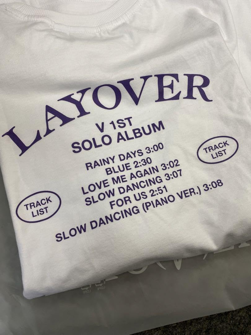 Amazon.co.jp: BTS V LAYOVER Tシャツ : おもちゃ