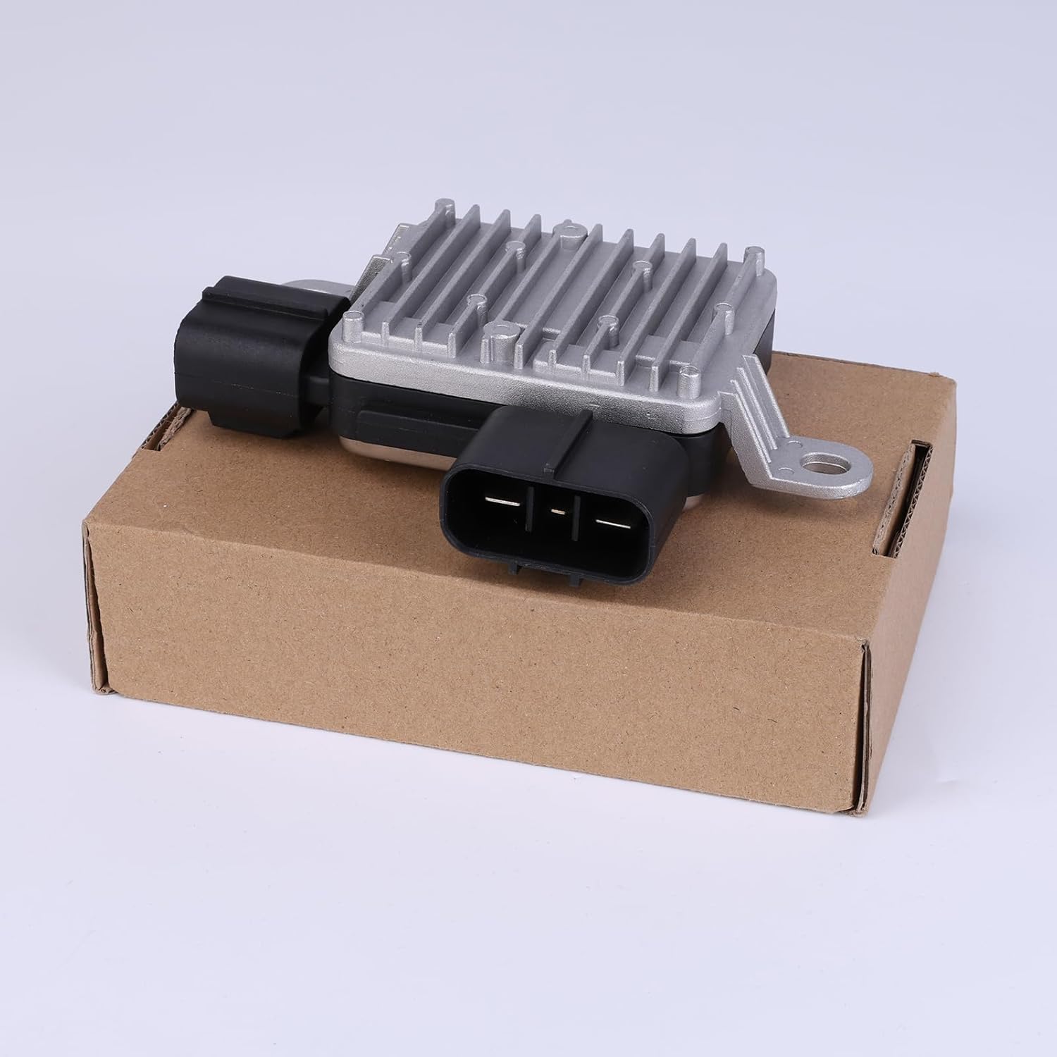 Engine Cooling Fan Control Module Unit fit for Hyundai Sonata 2.4L 2015 2016 2017,Fan Control Replaces 25385-C2500 122990-0050