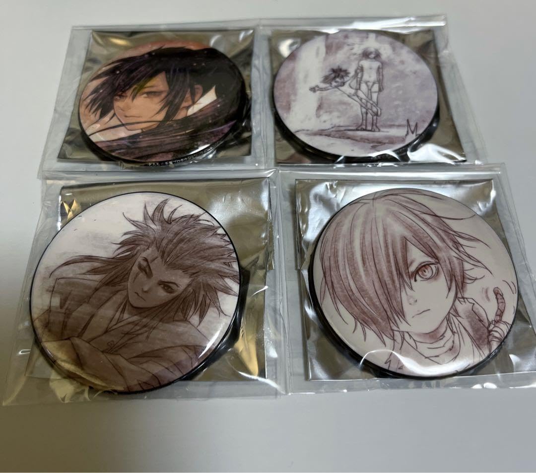 Amazon.co.jp: どろろ 原画展 缶バッジ : おもちゃ