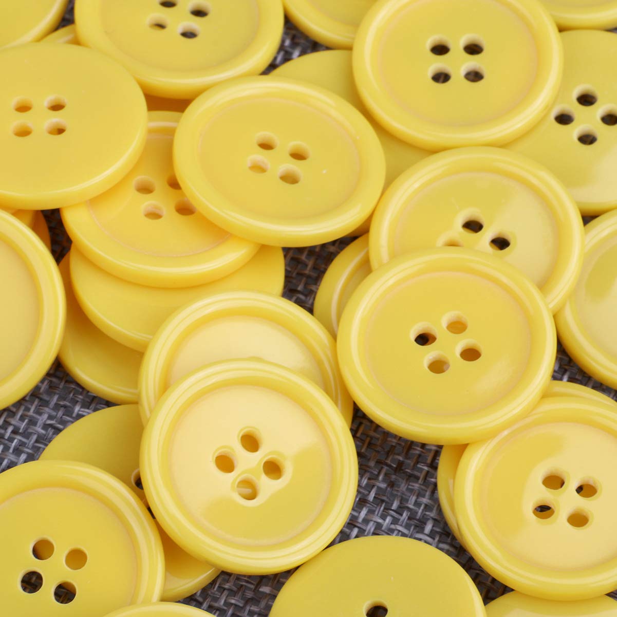Artibetter Lot De 50 Boutons à Coudre En Résine Dure à 4 Trous Pour Couture, Scrapbooking, Tricot - 23 Mm - Jaune