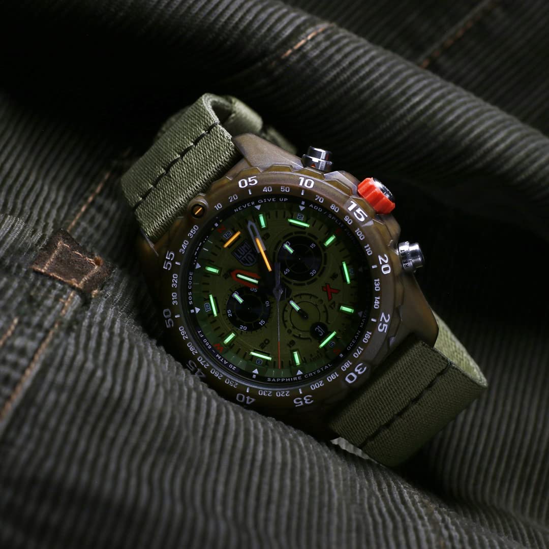 Luminox Herren Outdoor Uhr Bear Grylls Survival 3740 Eco Series in der Farbe Grün mit Ocean-Tide-Armband, Gehäusedurchmesser: 45 mm, XB.3757.ECO