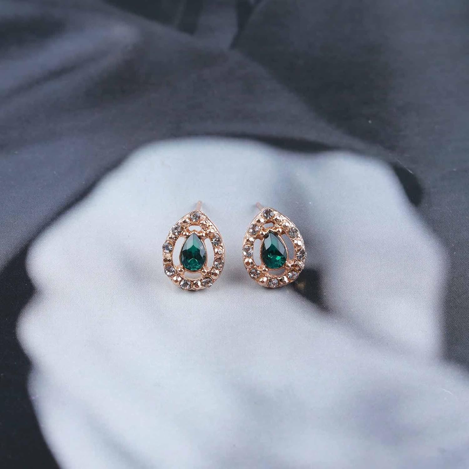 Andelaisi Boho Emerald Crystal Earrings Green Oval Emerald Studs Earrings Vintage Emerald Gemstone Earrings Bling Crystal Cz Green Earrings Jewelry for Women - Image 8