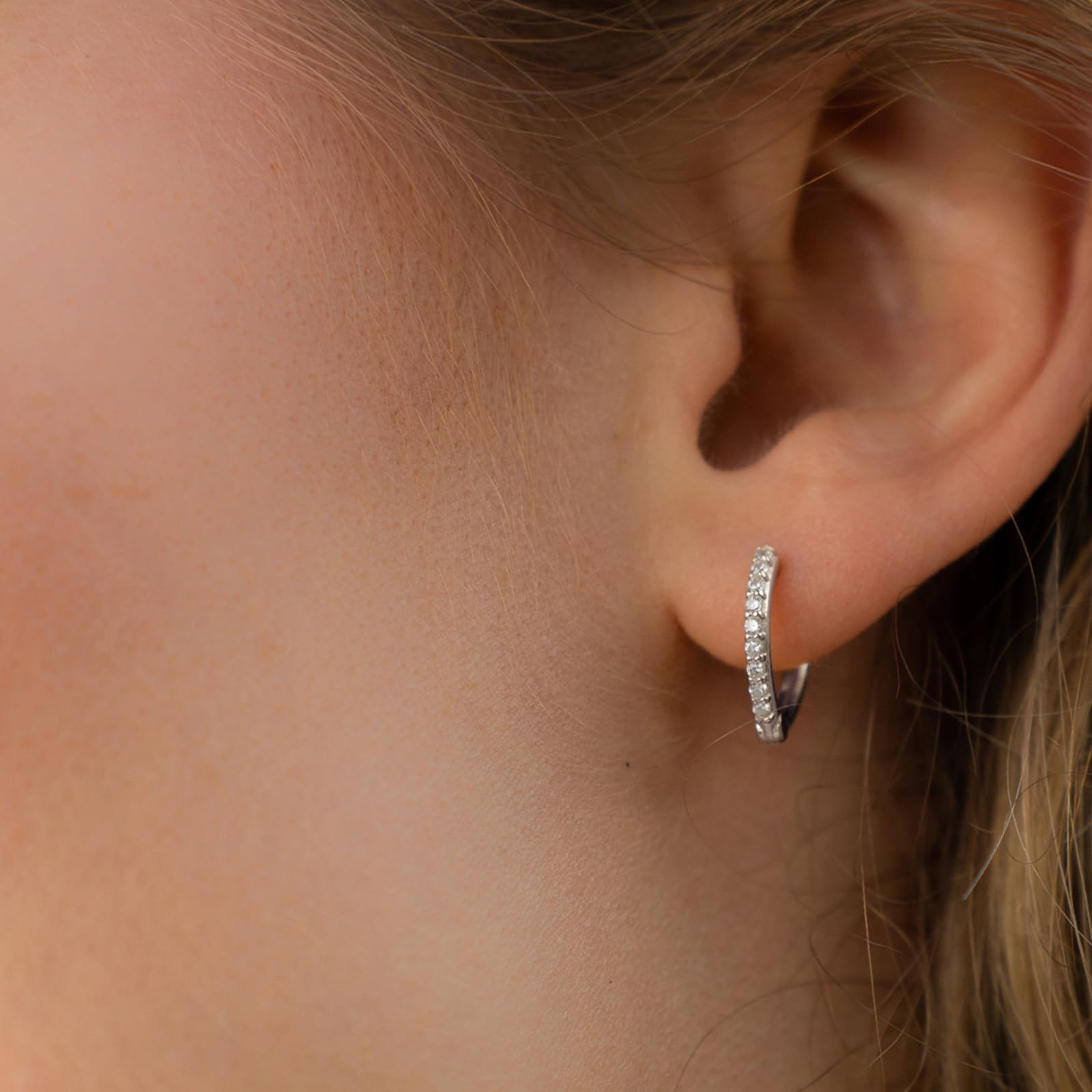 Creolen Silber 925 und Gold/Rosegold vergoldet Damen Ohrringe von AMOONIC | Kreolen klein in Tropfenform mit Zirkonia-Steinen, Schmuck Geschenk für Frauen Freundin Jahrestag Hochzeitstag Geburtstag