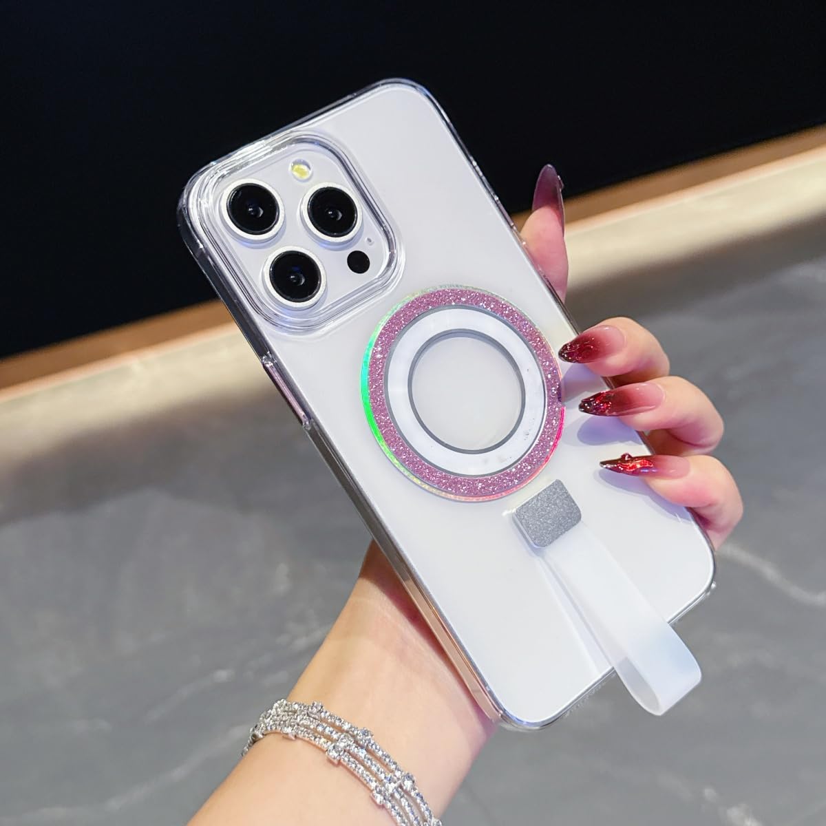 Coque antichoc iPhone 14 Pro Max magnétique pour éviter les rayures
