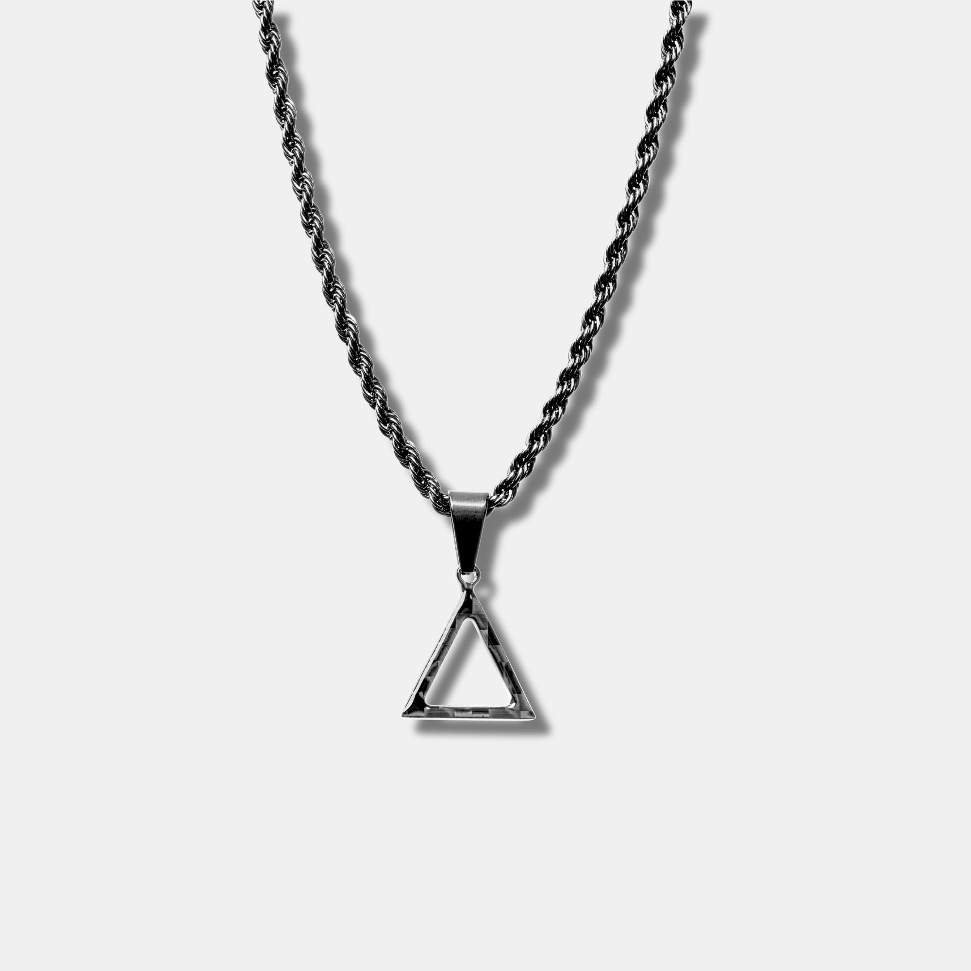 Collana con Ciondolo Triangolo in Fibra di Carbonio | Catena in acciaio inossidabile nero | Catena di corda | Collana Nobile | Gioielli da uomo