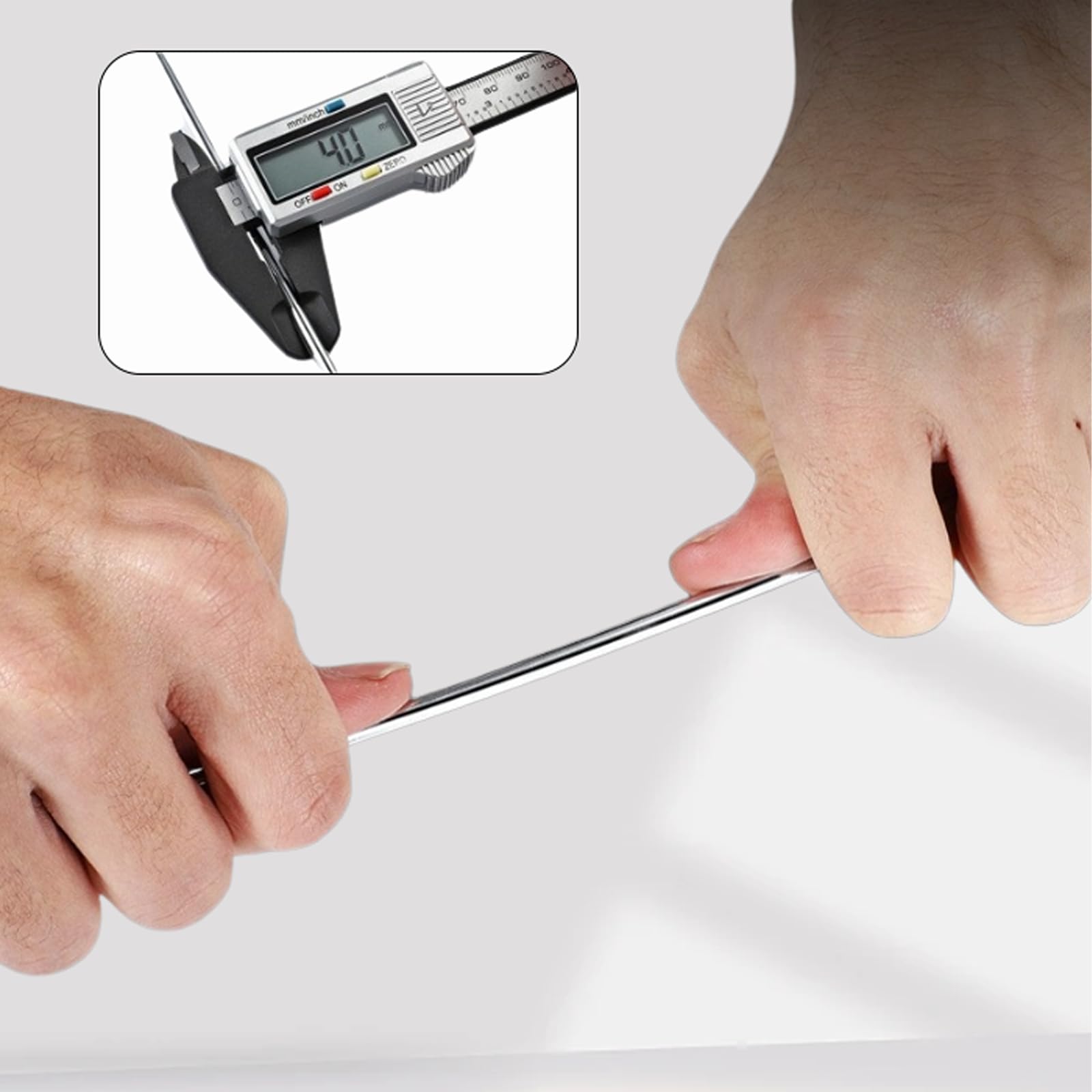 JK Trade® Set di 4 supporti da parete per pneumatici auto, con viti e tasselli, set di protezioni per cerchioni da parete, ganci per viti per pneumatici di auto, attrezzi da giardino