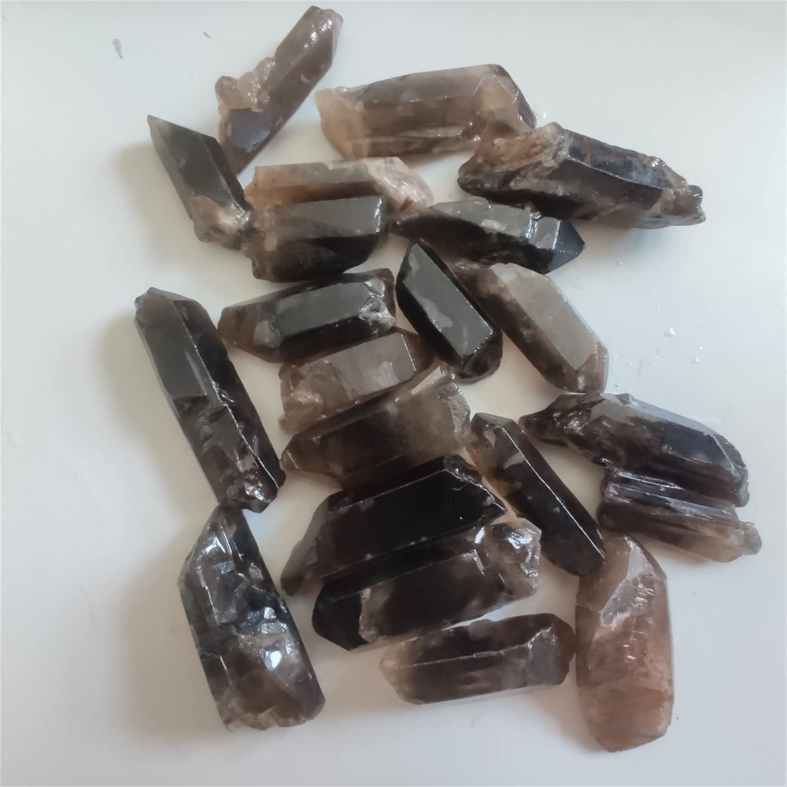Kolekcje domowe 50-100 g 30-50 mm naturalny kwarc dymny herbata kryształ punkt kamień sześciokątne pryzmaty kwarcowy różdżka obelisk kamień DIY prezent (kolor: 40-50 g, rozmiar: 30-50 mm)