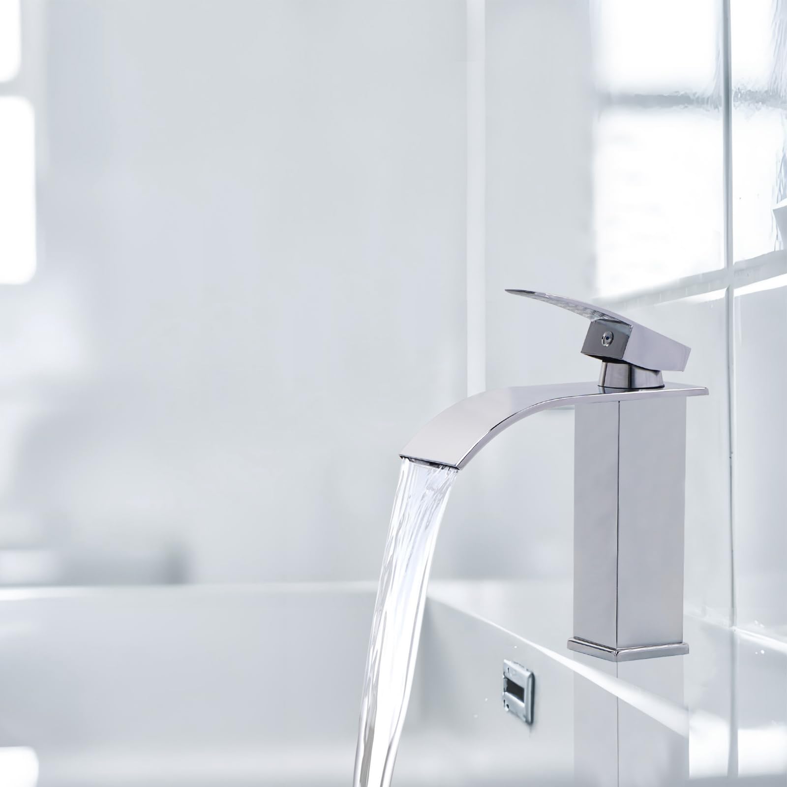 Grifo Lavabo Cascada Acero Inoxidable Grifo Monomando Lavabo de Agua Caliente y Fría Grifos para Lavabos de Baño con Cartuchos Cerámicos Grifería de Bajo Consumo Cromado Plata