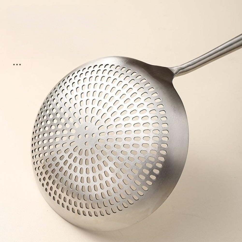 Großer Sieblöffel aus 304 Edelstahl mit langem für griff, feinmaschiges Küchensieb zum Abtropfen von Nudeln und Gemüse, hitzebeständiger Schaumlöffel für Frittieren und Kochen,(18CM)