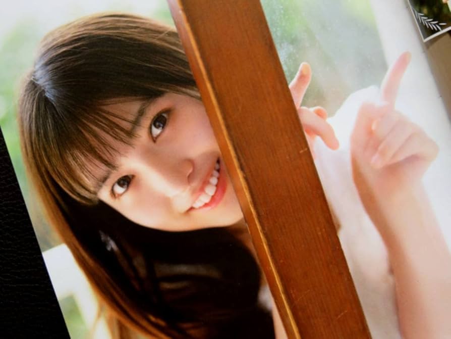 Amazon.co.jp: 小川彩 両面ポスター 切り抜き 10ページ 週刊少年