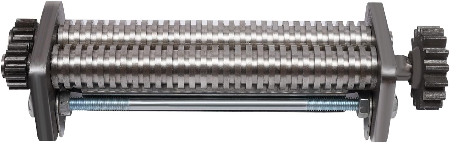 Pasta Maker With Adjustable Thickness Settings, Washable Roller and Knife - Perfect for Lasagna, Tortellini and More