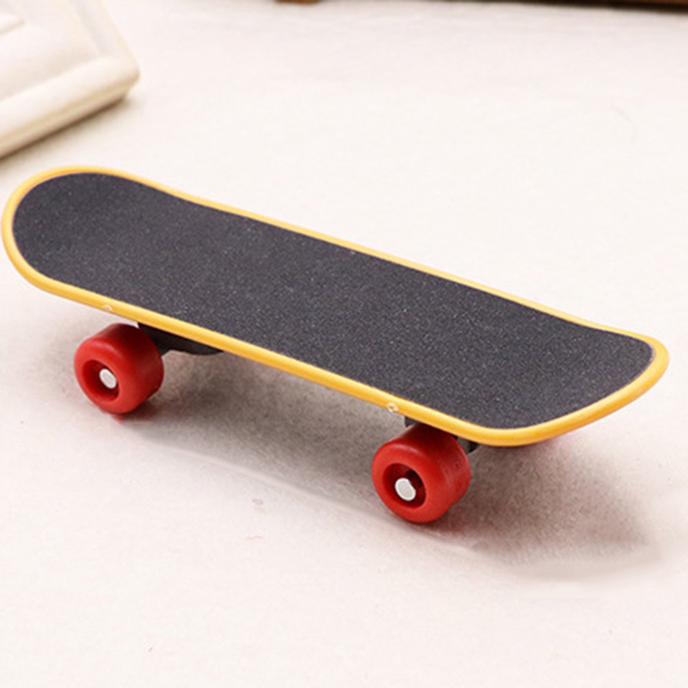 Skateboard Giocattolo Per Pappagalli - Posatoio Interattivo Per Addestramento E Stimolazione Mentale