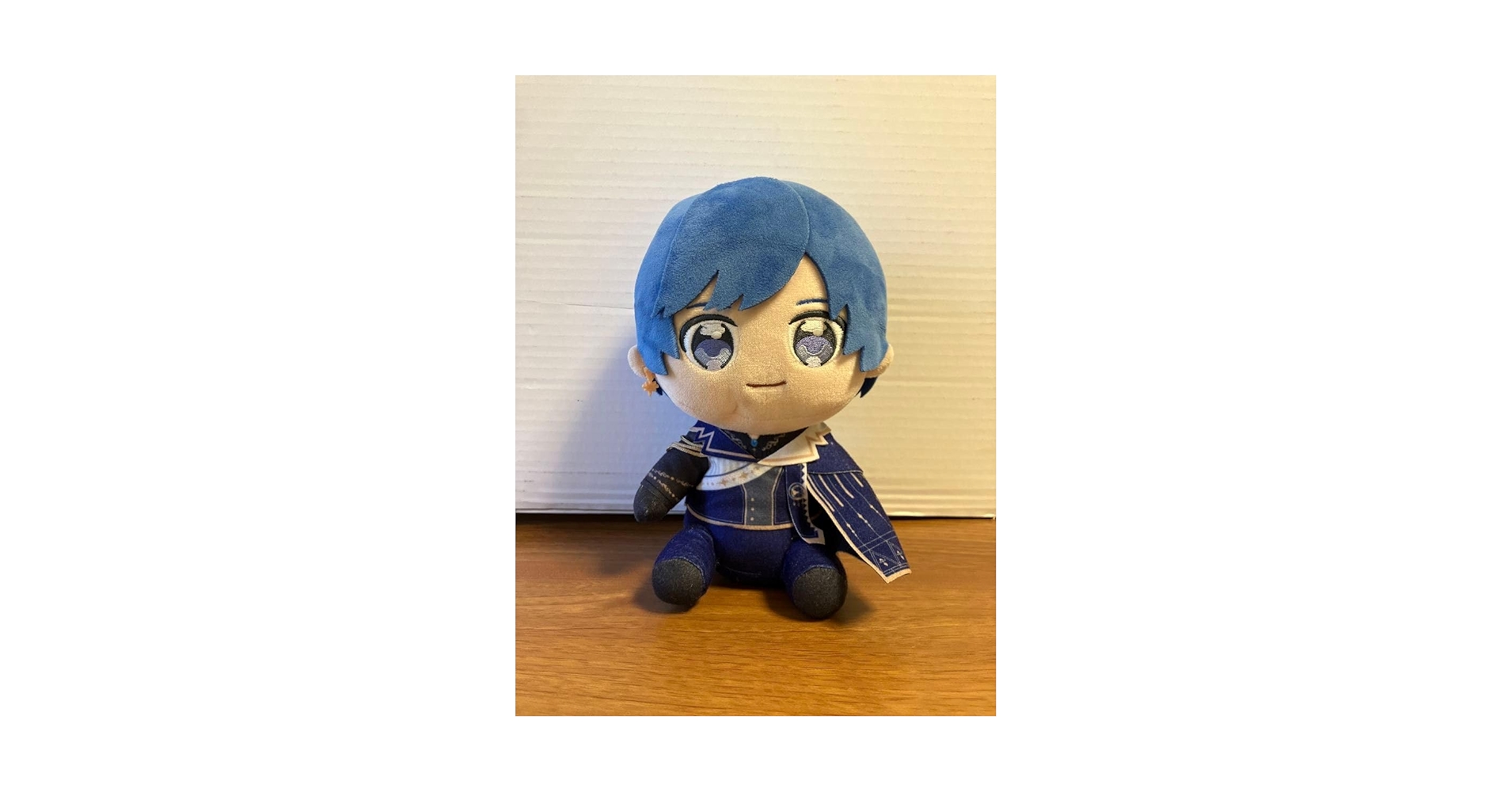 いれいす 武道館 ぬいぐるみ Amazon.co.jp: いれいす 初兎 ぬいぐるみ 武道館 : おもちゃ