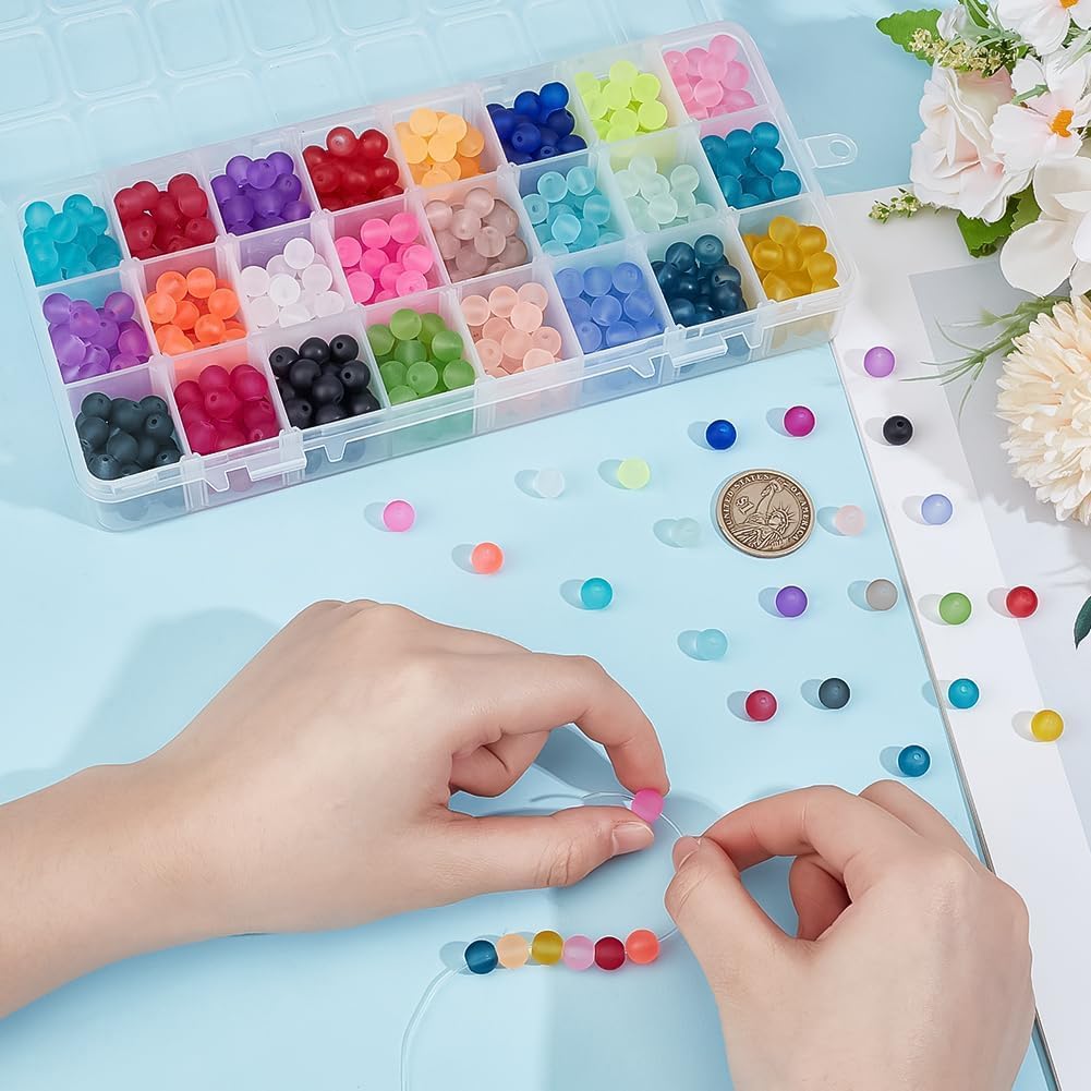 PH PandaHall 720pcs 8mm mattierte Glasperlen 24 Farben mattierte Kristallperlen Bunte Abstandshalter Perlen Lose runde Perlen Transparente Perlen für Armbänder Halskette Ohrring DIY Craft
