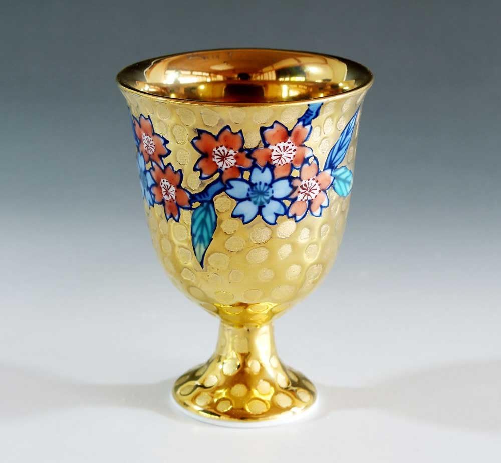 冷酒器 染錦黄金桜絵酒器 陶器馬上盃｜伝統工芸 有田焼・陶芸家 藤井錦彩