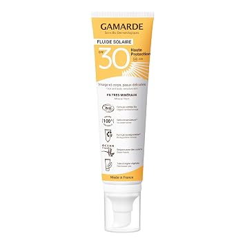 واقي الشمس Gamarde Sun Fluid SPF 30 - واقي شمسي معدني بملمس غير مرئي - غني بالزيوت النباتية - غير لاصق وخالي من المواد الكيميائية - 3.38 أونصة