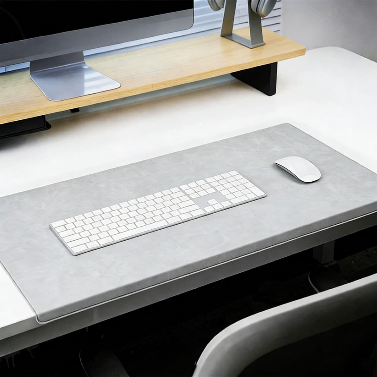 Large Desk Pad with Edge Protection, Edge-Locked Leather Office Table Protector Mouse Mat for Laptop Keyboard, Non-Slip Waterproof Writing Pad (Light Grey,80x40cm)