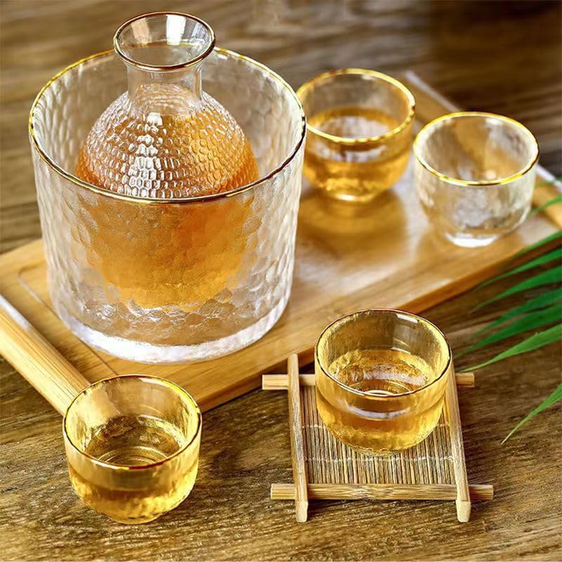ぐい呑み 色々 4客 硝子製 ガラス 日本酒 酒器 冷酒 ショット ぐい呑み 色々 4客 硝子製 ガラス 日本酒 酒器 冷酒 ショット