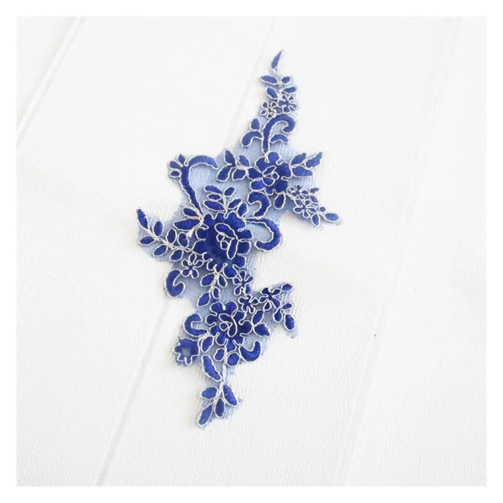 Appliques de dentelle 3D bleu saphir broderie haute couture pour voile de mariée
