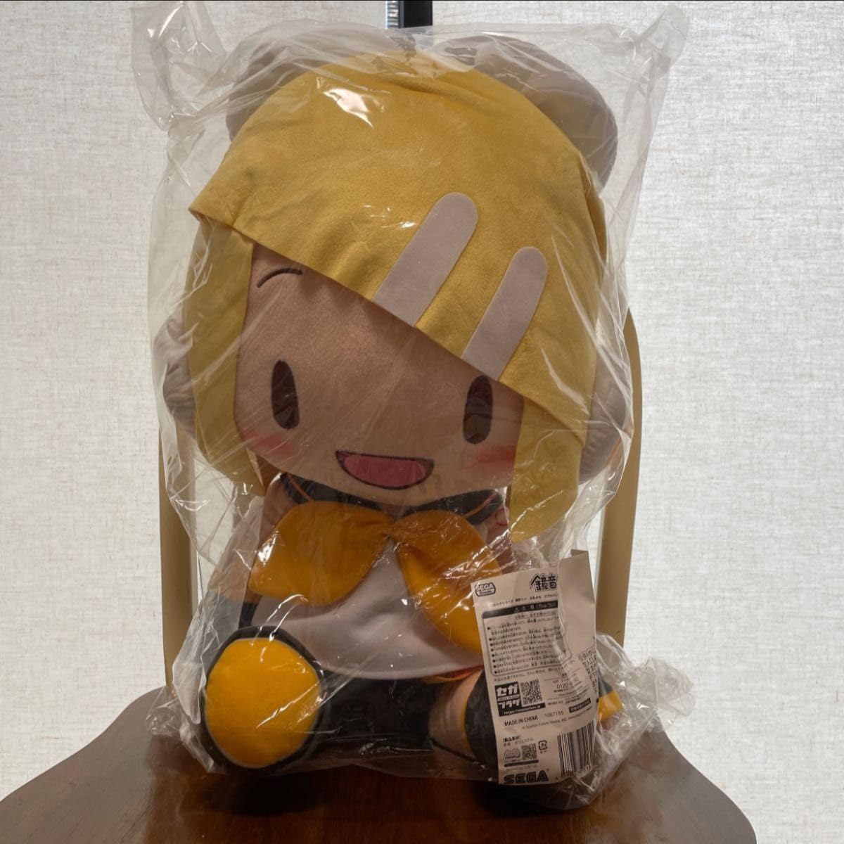 Amazon.co.jp: 鏡音リン ふわぷち どでかジャンボぬいぐるみ 初音 ミ 
