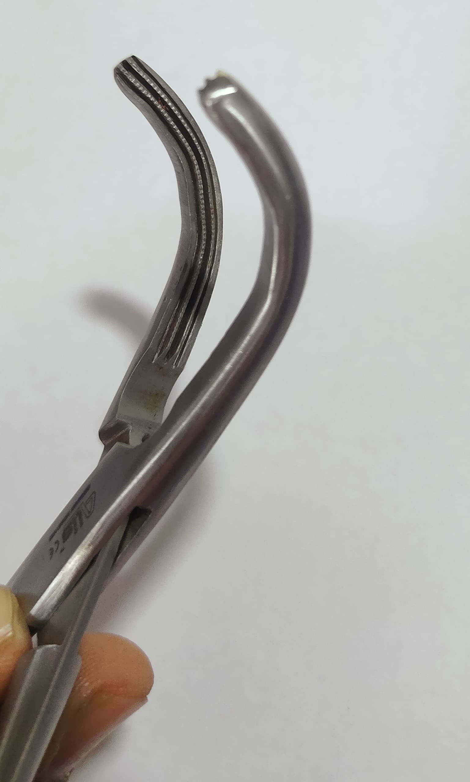 Alis NDVH Clamp Extra Curved| Hysterectomy Vascular Clamp 20cm