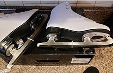 Review Image by Roni Roni