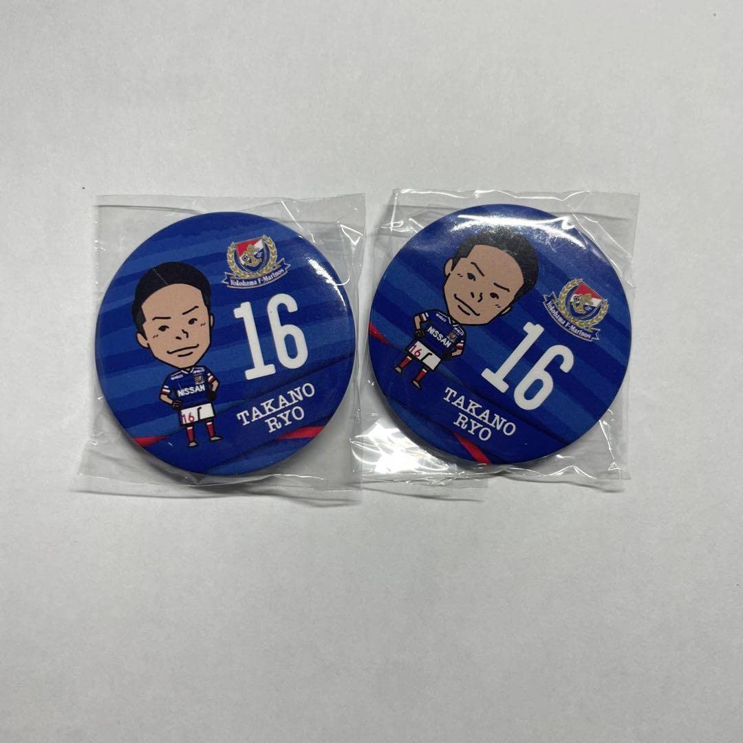 YOKOHAMA MARINOS⚽　缶バッチ 横浜F・マリノス 映画クレヨンしんちゃんコラボ 缶バッジ2個