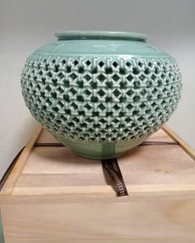 Amazon.co.jp: 木箱入 高麗青磁 柳昌坤作 海日傳統陶藝 韓国 青磁