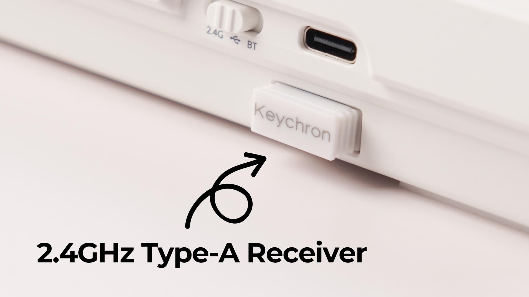 Keychron J2 Tastiera Meccanica Senza Fili 2.4GHz Bluetooth QMK 75% Layout RGB con Manopola, Interruttore Rosso Hot-Swap Compatibile con Mac Windows Linux per Gaming Office - Bianco
