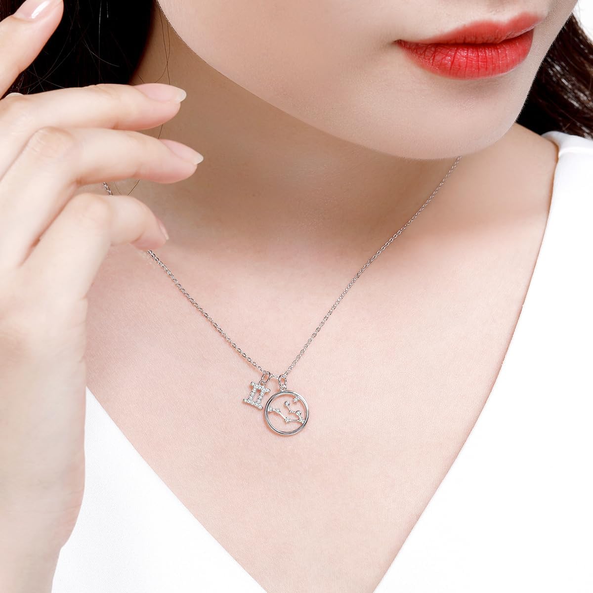Wholsale Leo Kristallen Flesje Ketting, Sterrenbeeld Astrologie Hekserij Cadeau voor je winkel