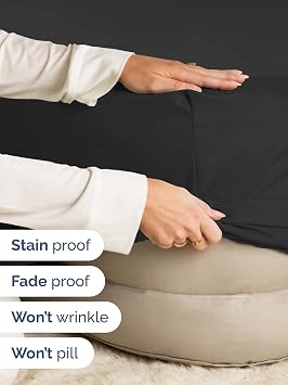 Extra Deep Queen Fitted Sheet - Hotel Luxury Single Fitted Sheet Only - Easily Fits 18 inch to 24 inch Mattress - Ultra Soft, Wrinkle Free w/Extra Deep Pockets - Easy-Care, Breathable & Comfy - Black