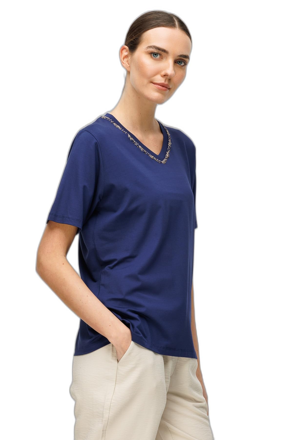 Desen Triko Kadın V Yaka Yaka Kenarı İşlemeli Penye T-Shirt 26704 Siyah