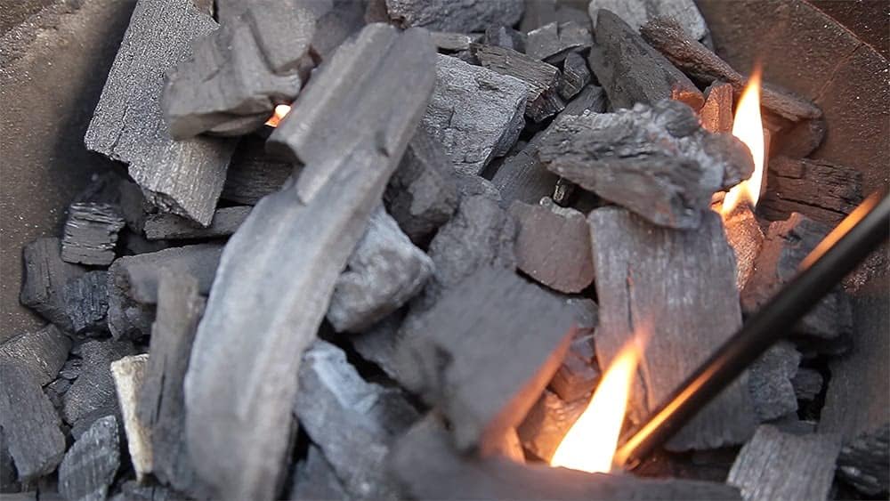 Fire & Flavor Premium All Natural Hardwood Lump Charcoal - Lump Charcoal for Grilling - Lump Charcoal for Smoker - Clean Burning Oak and Mesquite Charcoal Blend - 8lbs : Patio, Lawn & Garden