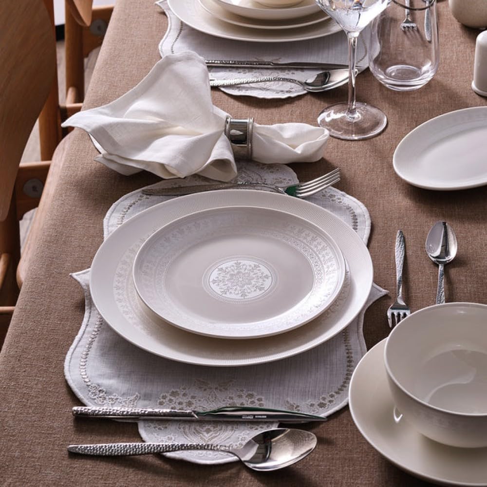 Karaca Forever Bone Artiste Service de Table 53 Pièces pour 12 Personnes, Vaisselle Blanc en Porcelaine avec Assiettes, Bols à Céréales/Soupes, Plats de Service, Petites Assiettes, Salière & Poivrière