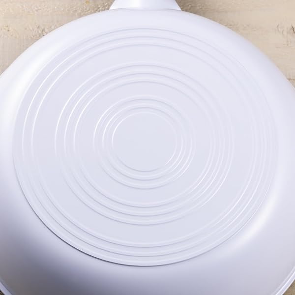 Rakkal Flying Pan 7.9 inches (20 cm) (For Gas Fires) - 3